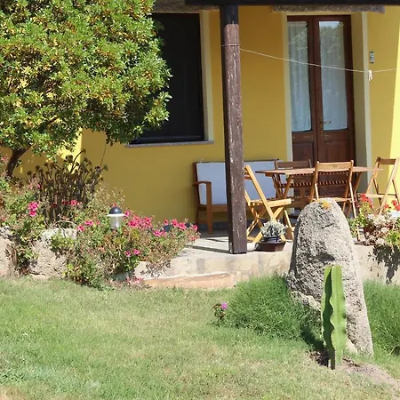 Campesi Casale Tra Le Vigne Farm stay *