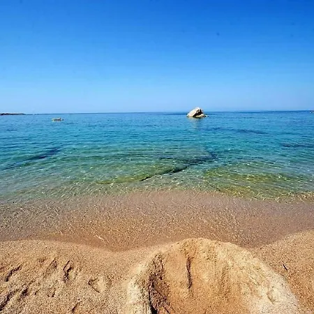 Campesi Casale Tra Le Vigne ファームステイ アリエントゥ