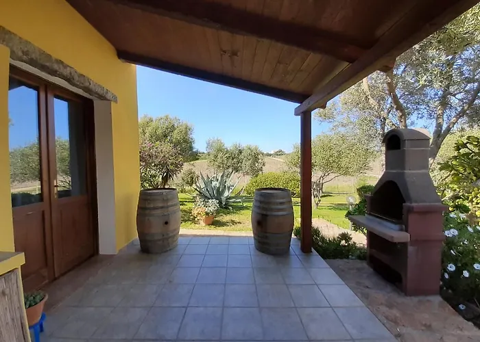 Campesi Casale Tra Le Vigne Farm stay Aglientu
